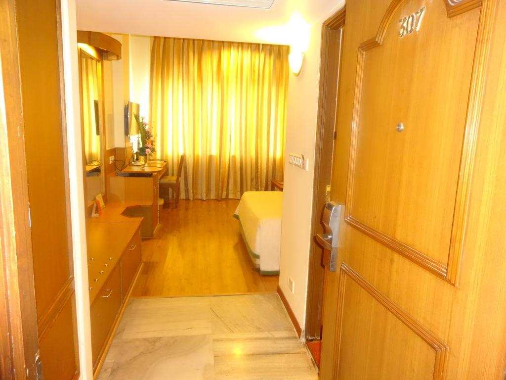 Ohris Baseraa Hyderabad Zimmer foto